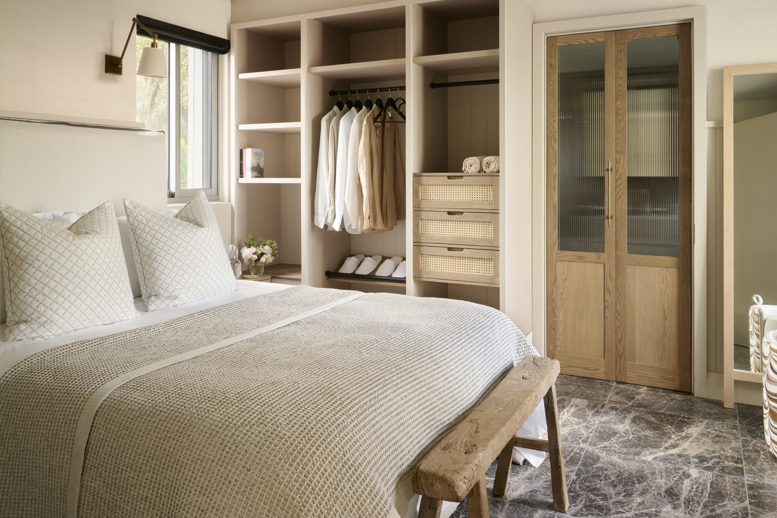 Nalu Villa, Glen Beach, Cape Town, South Africa. Client: Zambezi Crescent. Interior Designer & Stylist: Jena Gradwell. Photographer: Mark Williams.